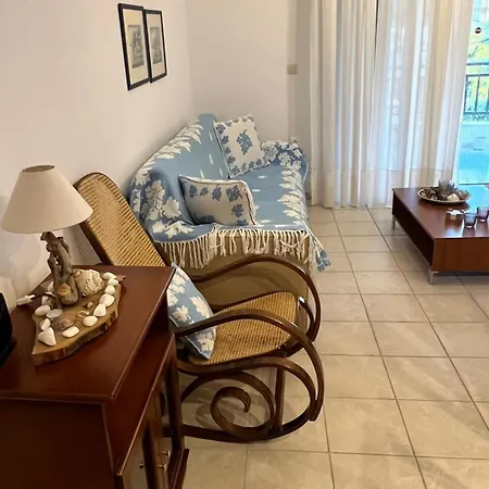 Myrtinis House Διαμέρισμα *